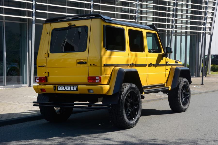  Mercedes-Benz G500 4x4&sup2; in Yellow by Brabus 2016 года  (фото 2 из 19)